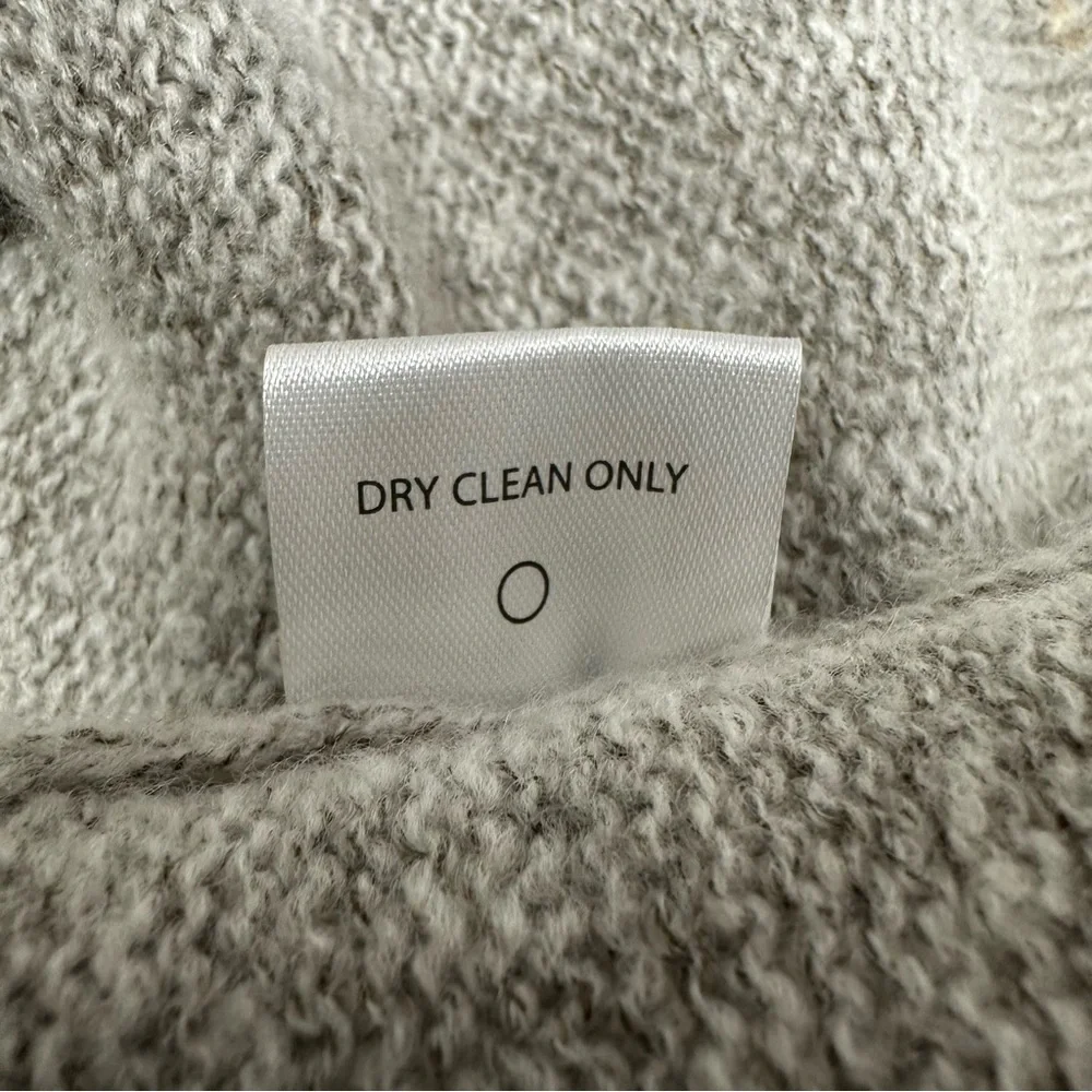 SOH Gray Knit Sweater dress size small - Picture 10 of 12